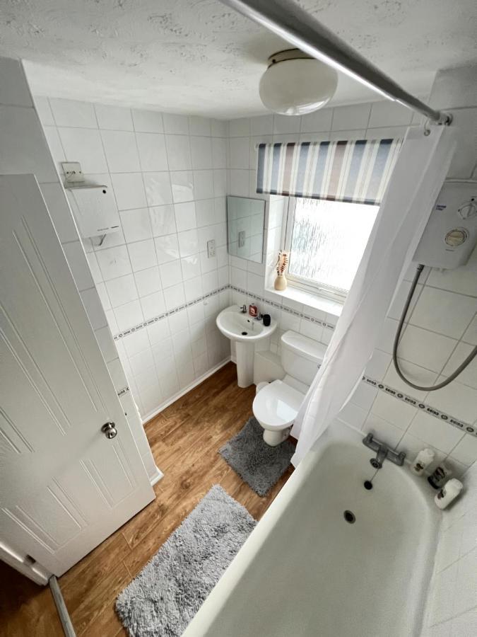 Luxury 2 Bed Apartment Stansted Airport Bishops Stortford Bishop's Stortford Eksteriør billede