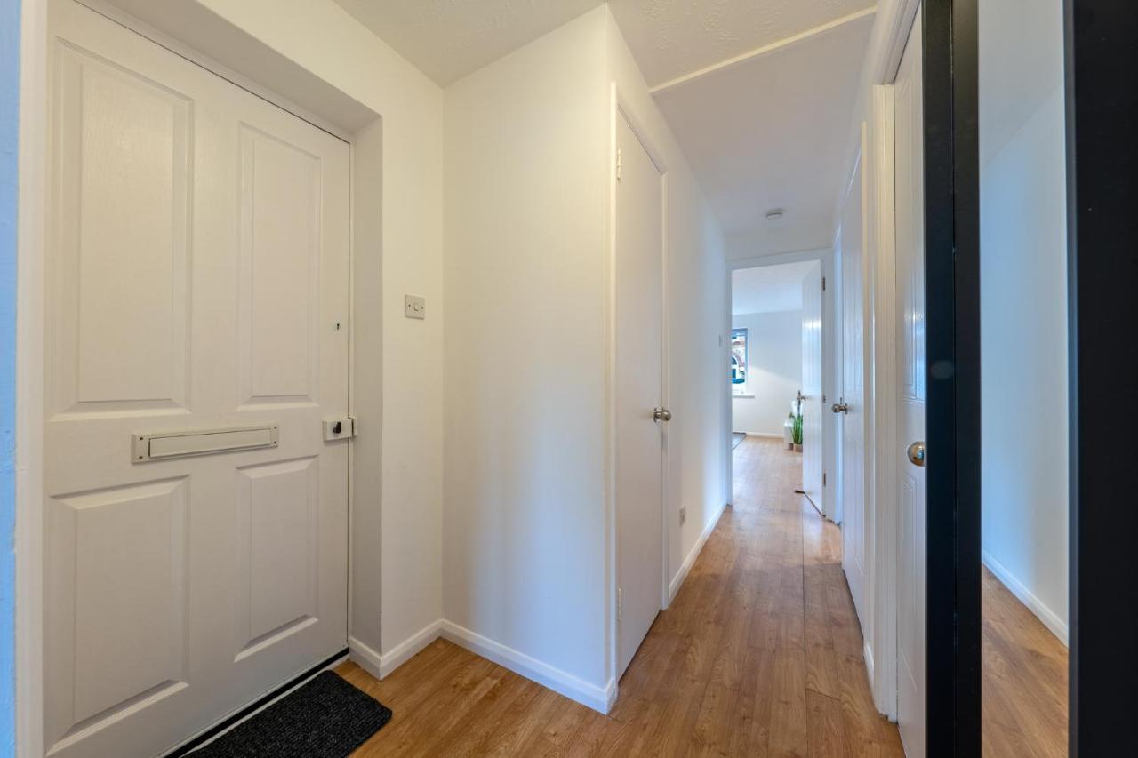Luxury 2 Bed Apartment Stansted Airport Bishops Stortford Bishop's Stortford Eksteriør billede